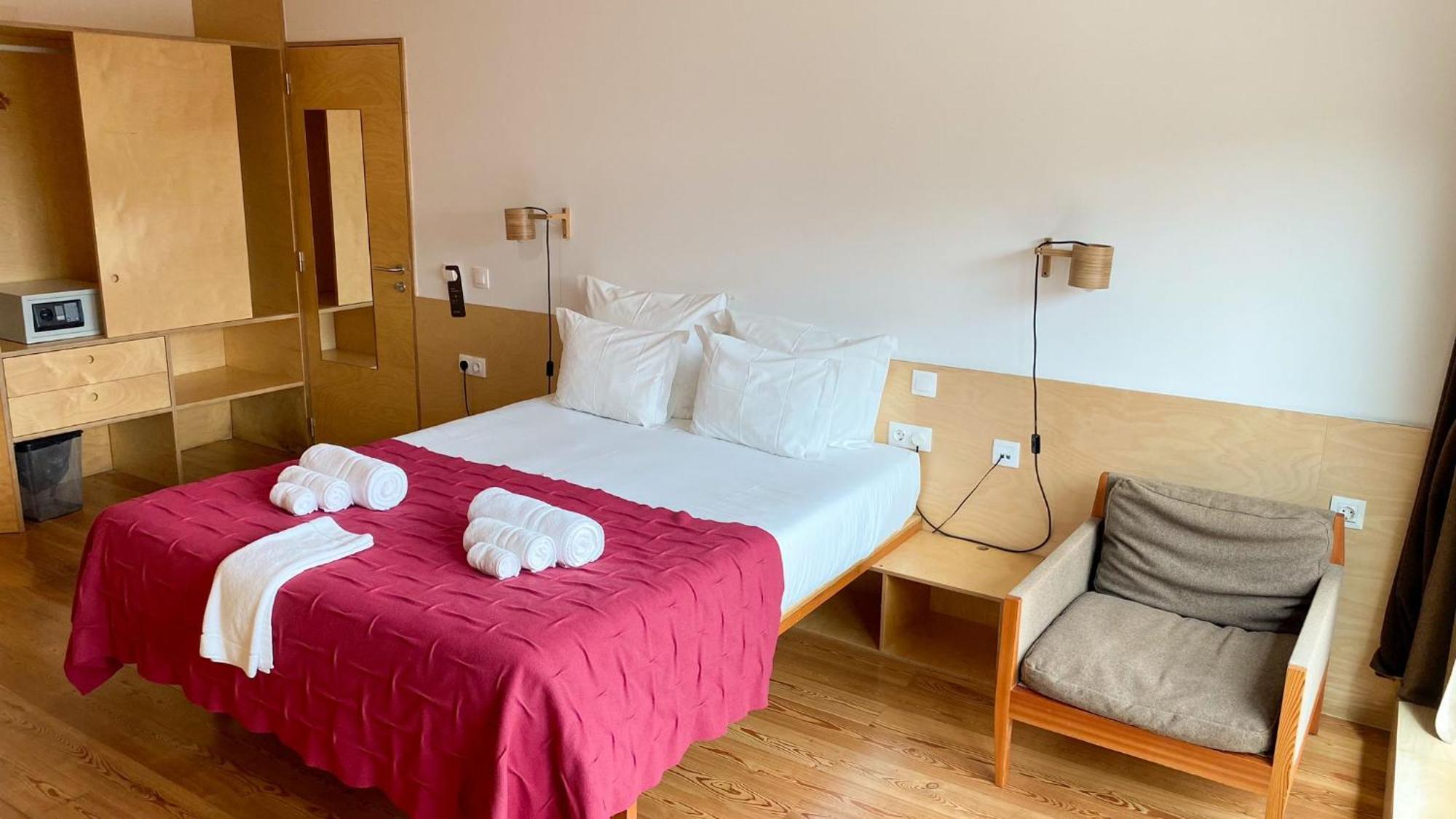 פיגואירה דה קסטלו רודריגו Colmeal Countryside Hotel מראה חיצוני תמונה
